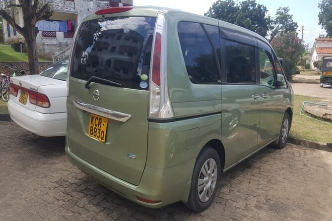Airport Transfers in Nairobi - The driver can shape your first impression