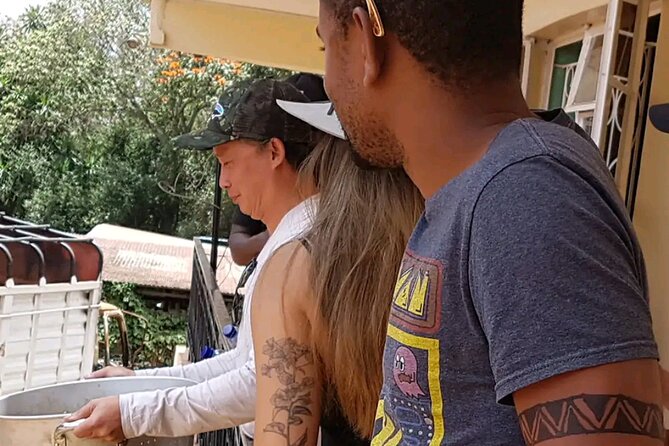 Coffee farm tour, coffee roasting and tasting experience - Price, transfers, and the real value