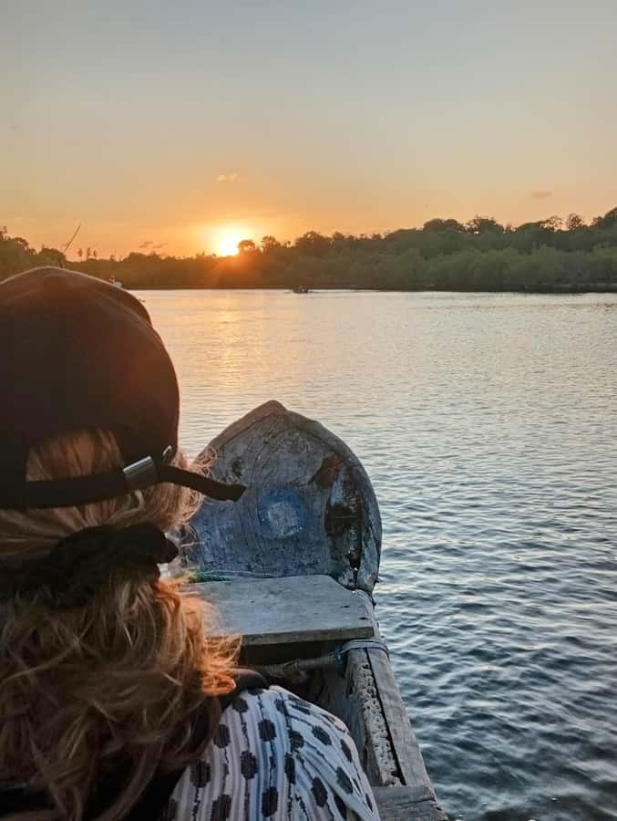 Diani Beach: Kongo River Sunset Experience in a canoe - A traditional canoe with no engine