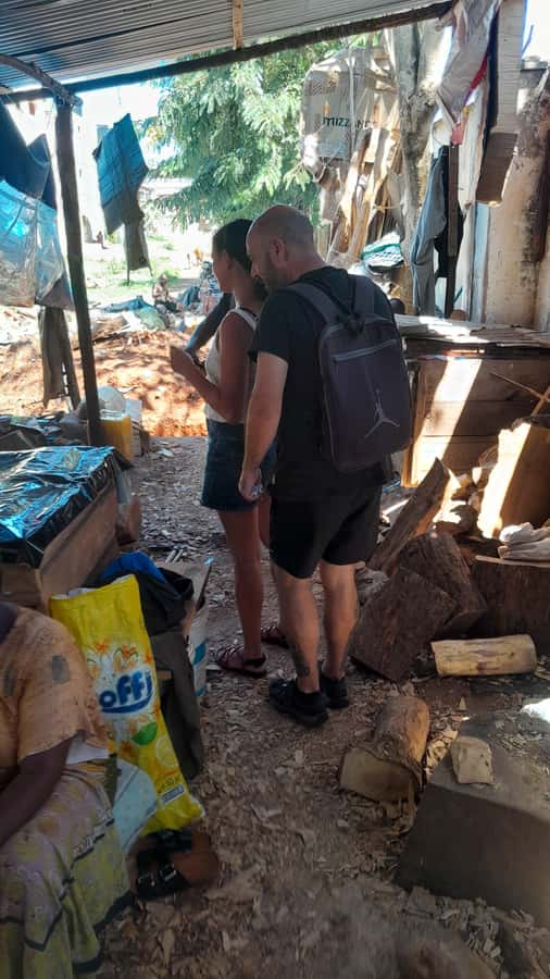 Diani: Full day Guided tour in Tiwi beach & Diani - Sandal-making in an Ukunda workshop