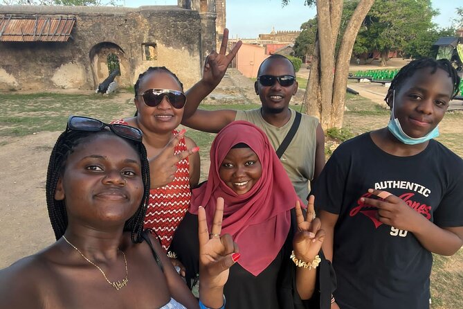 Fort Jesus Museum Walking Tour in Mombasa - Walking through Mombasa Old Town