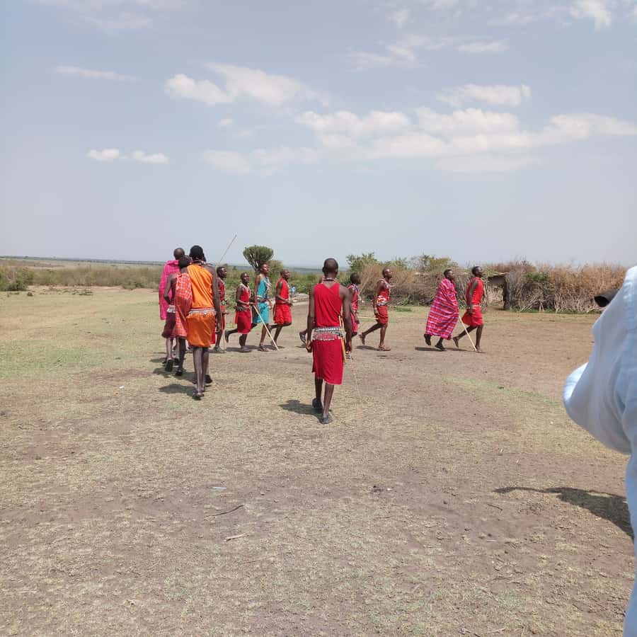 From Nairobi: 3 Days, 2 Nights Maasai Mara Group Safari - Picnic lunch beside the Mara