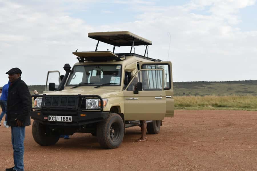 From Nairobi: 3 - Days Maasai Mara Group Safari by 4WD - What the $240 safari really costs