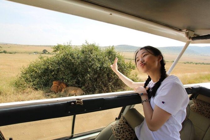 Half day wildlife tour to Nairobi National Park Game Drive with Pickup/Drop off - Open-roof transport helps, but dust and heat are real