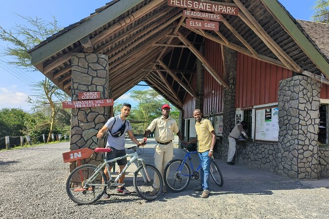 Hell's Gate National Park and Lake Naivasha Private Tour - What the $95 price really covers