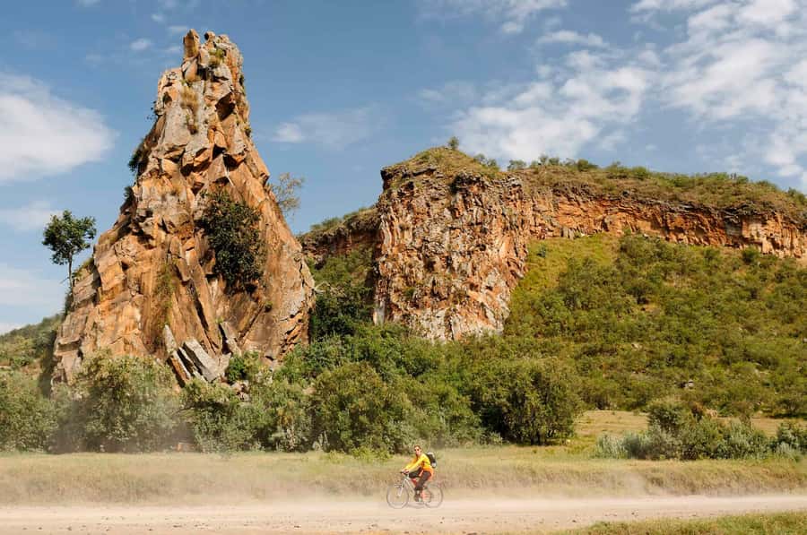Hellsgate and Lake Naivasha Day Trip from Nairobi - Cycling through Hells Gate National Park