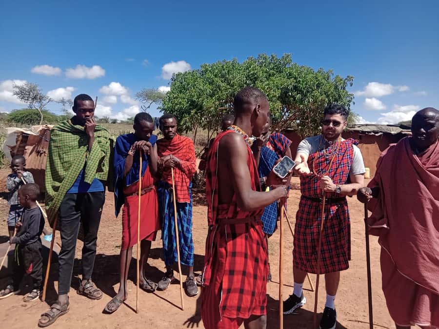 Kenya: Maasai Village Visit with Traditional Dance Show - A small Maasai village rather than a staged cultural center