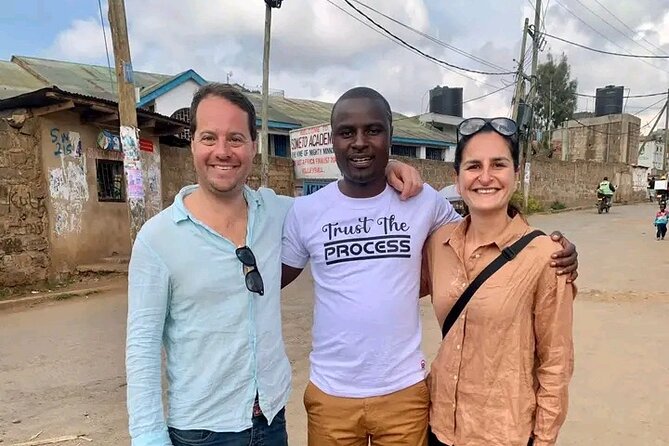 Kevins Kibera Slum Tours - Bone crafts, small enterprise, and local work