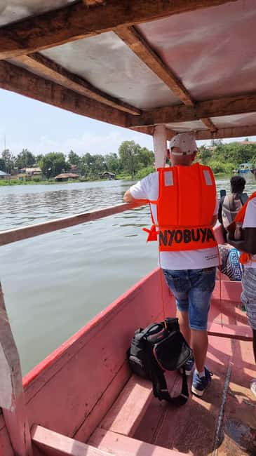 Kisumu Lake Victoria Boat Ride and Hippo Hunt - Walking through Dunga’s fishing community