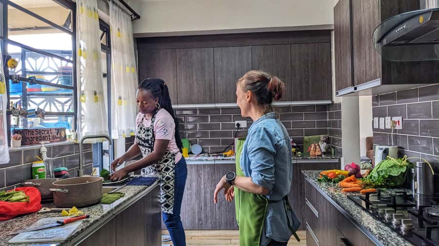 Local Market Tour and Traditional Meal Cooking Class - Riding like a local on a matatu