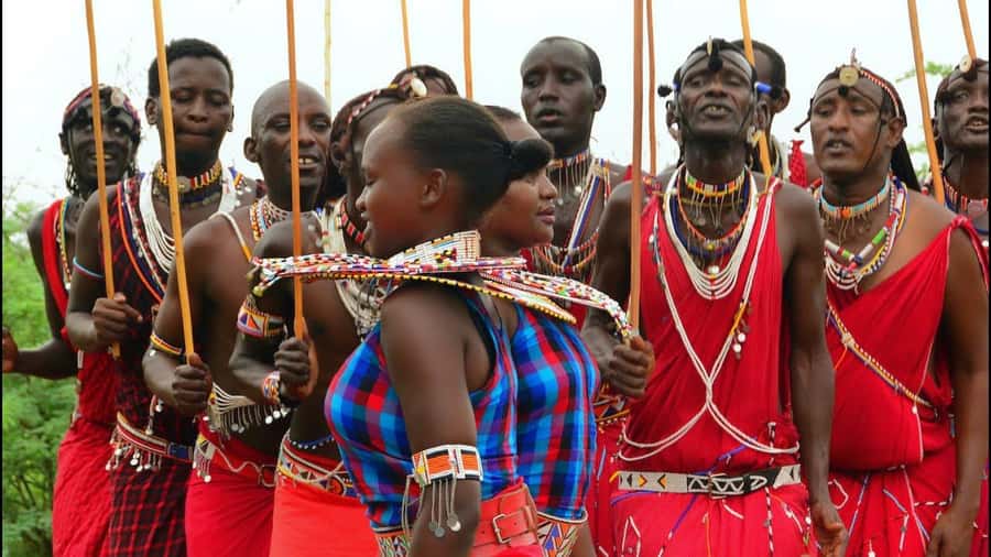 MASAI VILLAGE CULTURAL EXPRIENCE DAY TOUR. - Entering the village and getting oriented