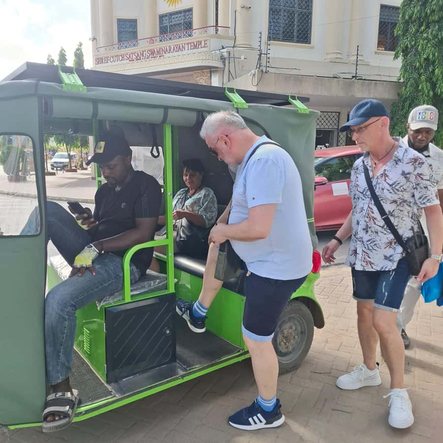 MOMBASA:FortJesus,OldTown,SpiceMarket, Shiva Temple DayTour. - Key points to know before you go