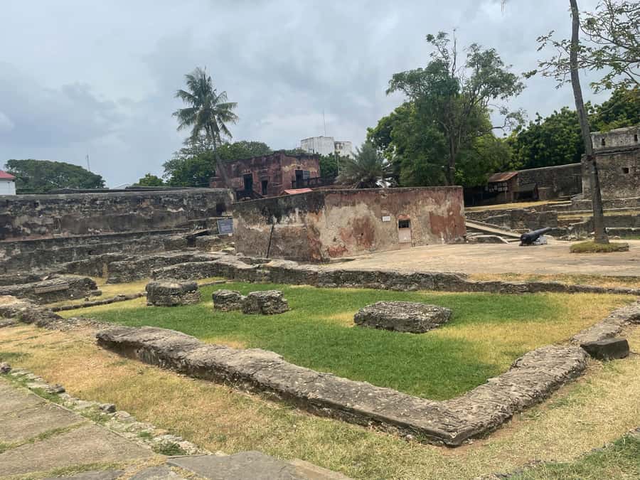 Mombasa Full Day City tour & Haller Park - Should you book the Mombasa city and Haller Park day?