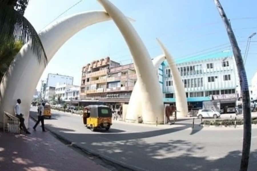Mombasa Old Town Walking Tour - Why Mombasa Old Town works best as a walking tour