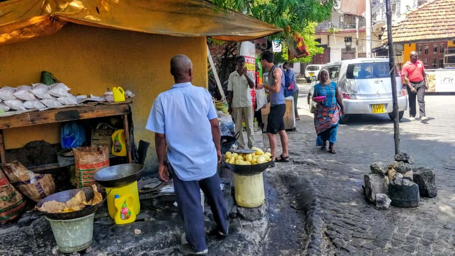 Mombasa: Private City Tour with Fort Jesus & Haller Park - The optional Akamba handicraft stop