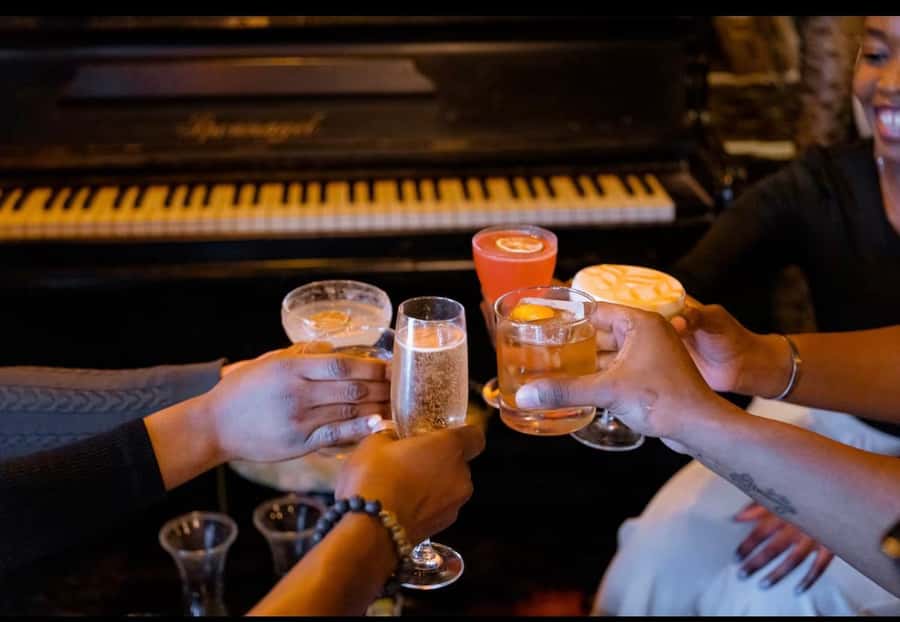 Nairobi bar crawl:Drink and Mingle - Moving through Westlands by foot