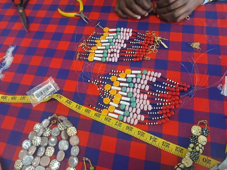 Nairobi: Beads Factory Tour with Pickup & Coffee - Arriving at Kazuri Beads Factory