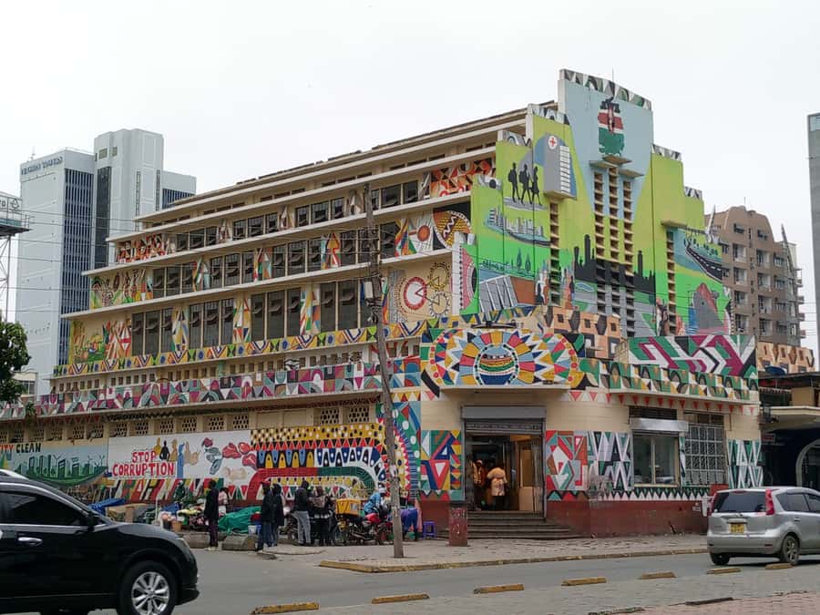 Nairobi city walking and historical tour - Jeevanjee Gardens and the older center