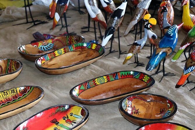 Nairobi City Walking Tour with Traditional Kenyan Lunch - August 7 Memorial Park and a difficult chapter