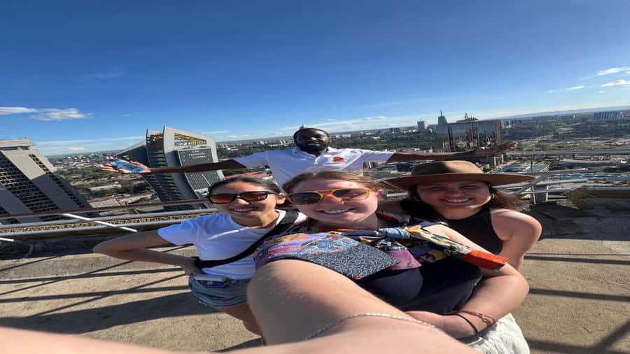 Nairobi Down Town & Walking City Tour - What the private format changes