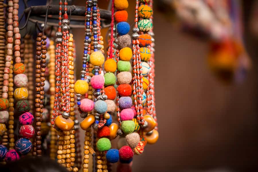 Nairobi: Elephant Orphanage, Beads Factory , giraffe center - Pickup, transport, and timing