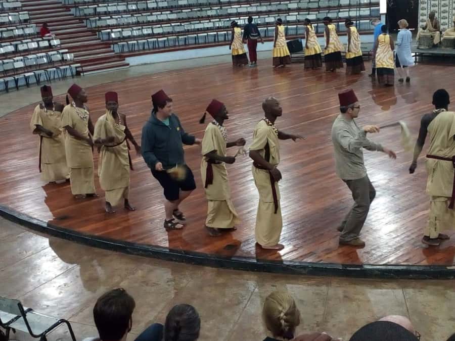 Nairobi: Elephants, Giraffes, Karen Blixen & Bomas Tour - Kenyan traditions at Bomas of Kenya