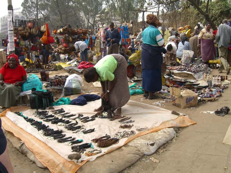 Nairobi: Explore Maasai Market for Unique Souvenirs - A two-hour introduction to Nairobi’s craft trade