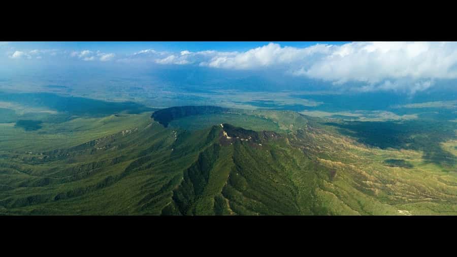 Nairobi: Full-Day Mount Longonot Hike with Boat Tour - Key points at a glance