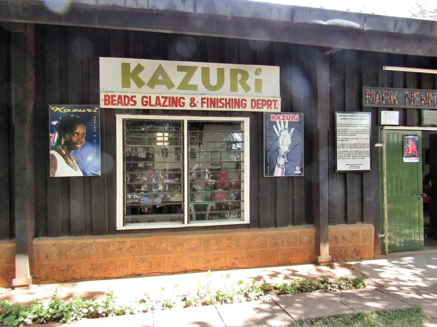 Nairobi Giraffe Center Tour with Karen Blixen & Kobe Beads" - Should you book the Nairobi heritage and wildlife tour?
