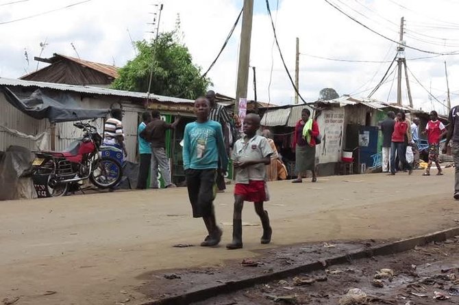 Nairobi Guided Tour to Kibera Slums - Meeting people without turning the visit into a spectacle
