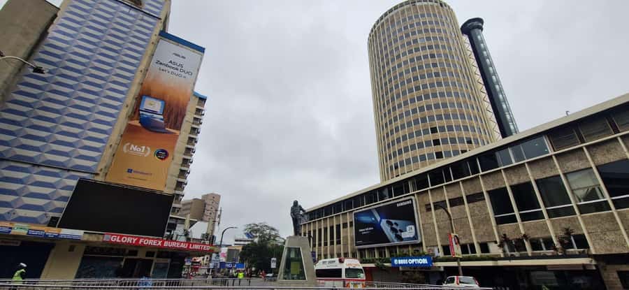 Nairobi: Hidden Gems and Local Secret Guided Walking Tour - Nyayo House and Nairobi’s civic center