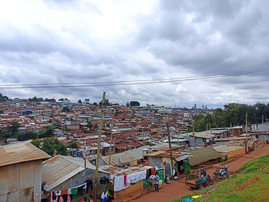 Nairobi: Kibera Slum Tour with Local Social Entrepreneurs - Toi Market and the local economy