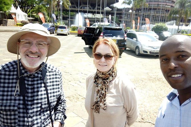 Nairobi souvenir Shopping and Historical Half day Tour - Kazuri Beads: the most meaningful first stop