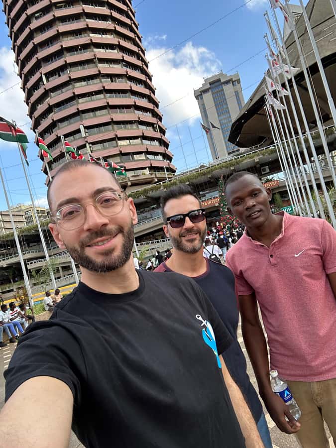 Nairobi Walking tour:Explore History Culture and Traditions - City Market and Jevanjee Garden