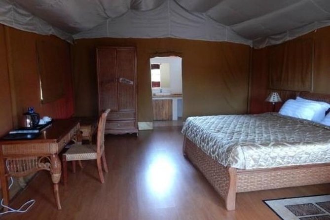 Overnight Amboseli National Park Safari from Nairobi - Private travel, but not a fully flexible safari