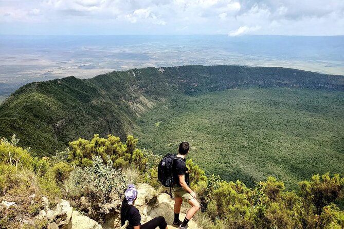 Private Hiking Day Trip to Mt. Longonot from Nairobi - Descending before lunch at Lake Naivasha