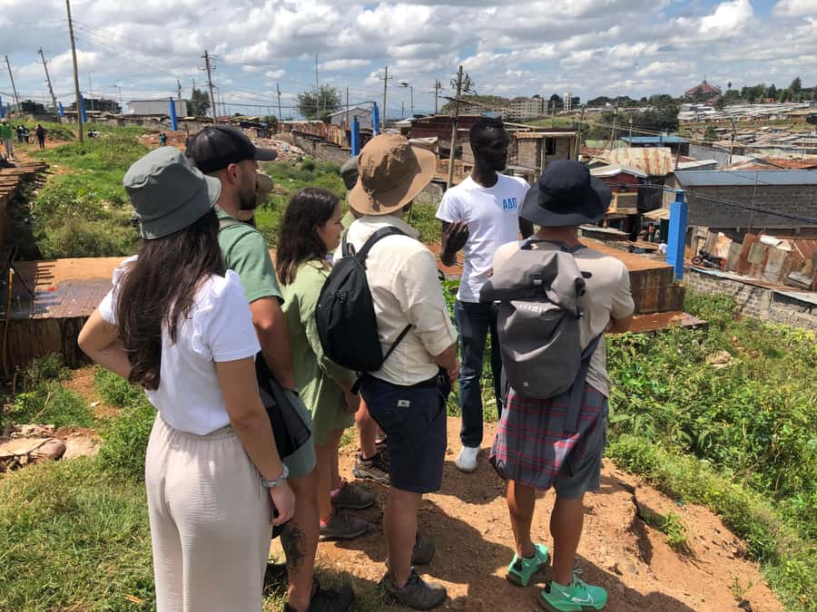 vibrant kibera slum tour - Who should book this experience