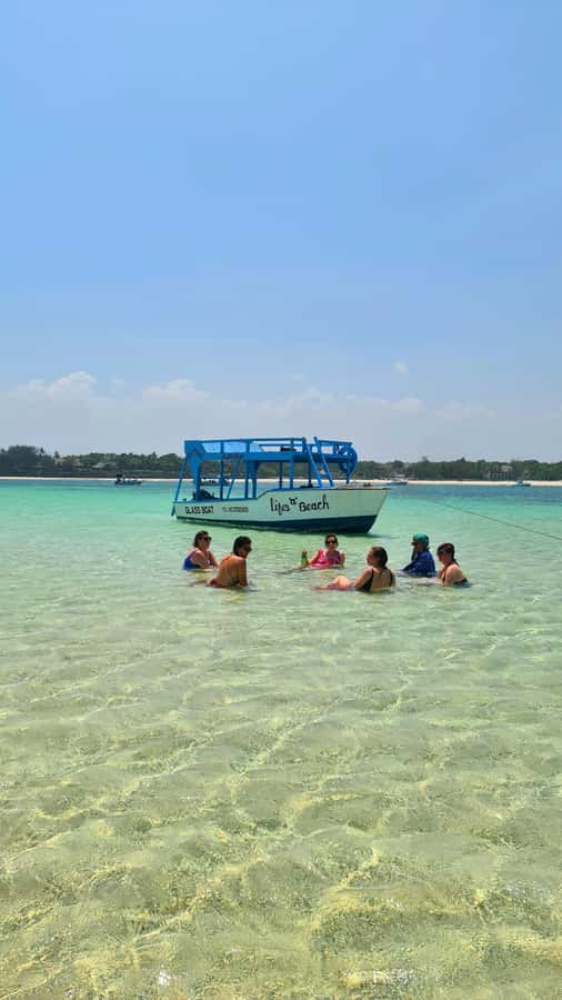 WATAMU: MALINDI: SARDEGNA ISLAND & MALINDI MARINE PARK - Sailing 7 kilometres to Sardinia 2 Island