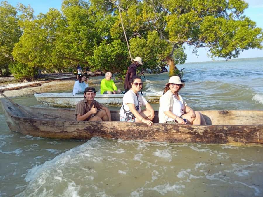 Watamu: Sunset Mangrove Canoe Tour with Coconut Drink - Sunset behind Green Island